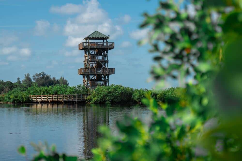 An observation tower to climb, one of the best thing to do in Bradenton.